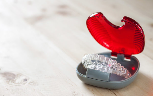 how to prevent teeth shifting a retainer to help prevent teeth shifting